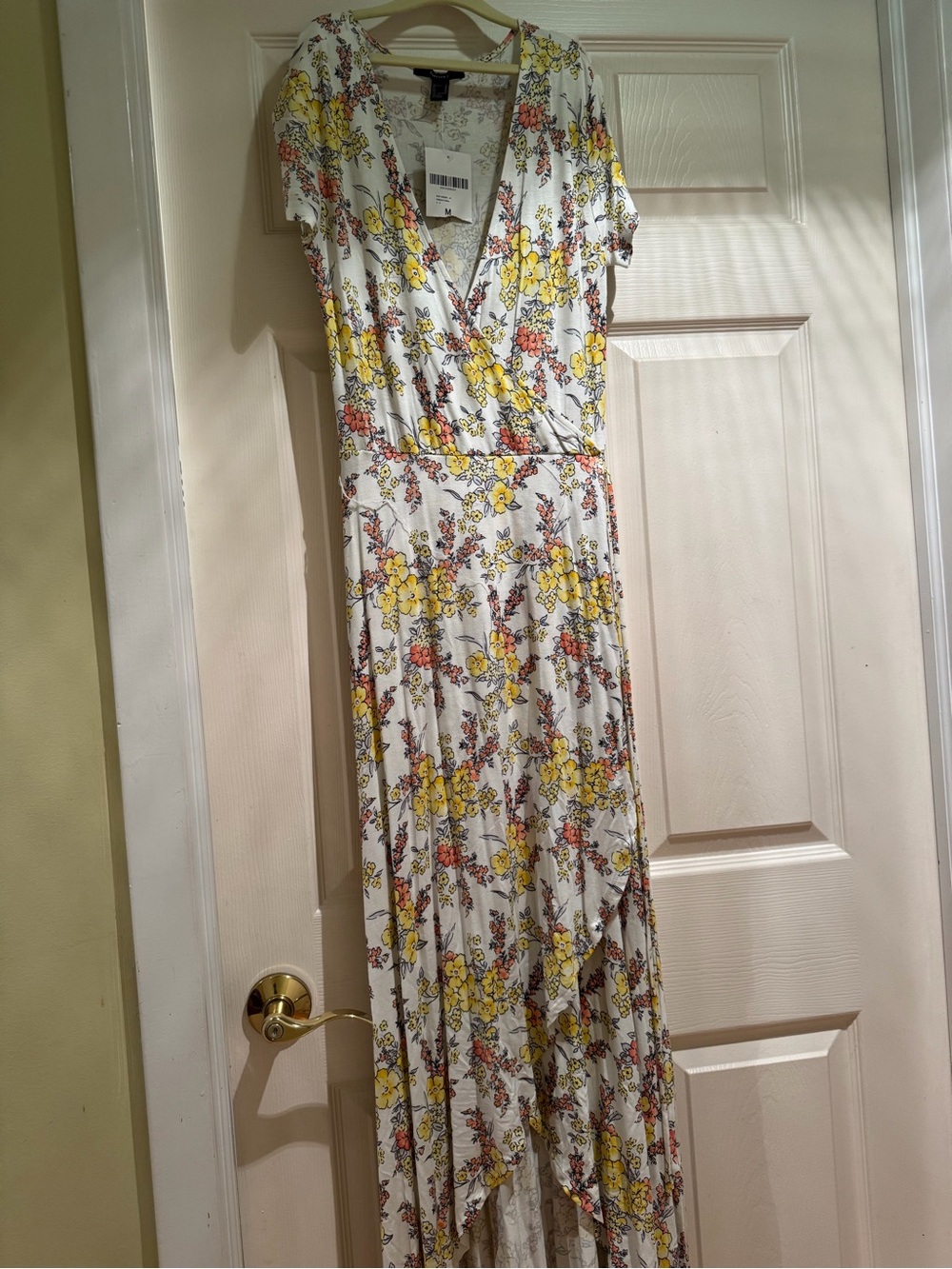 Forever 21 White Floral High-Low Maxi Dress with Yellow and Pink Blooms